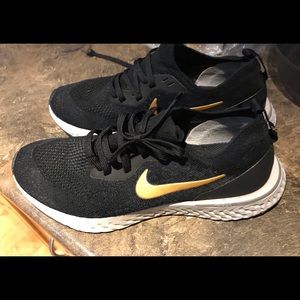 COPY - Nike Flyknit React Women’s 8